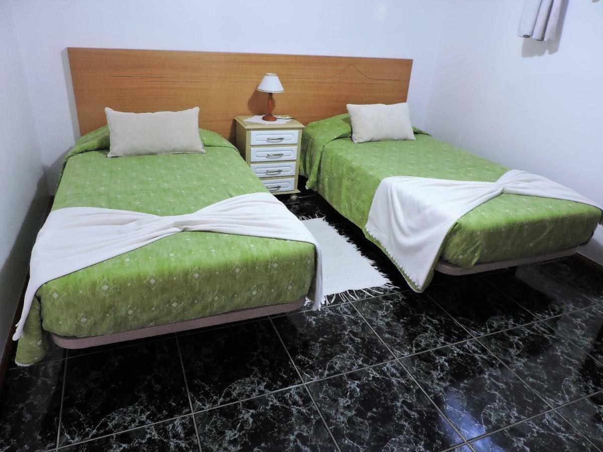 Apartamentos Oliveira Madalena  Esterno foto